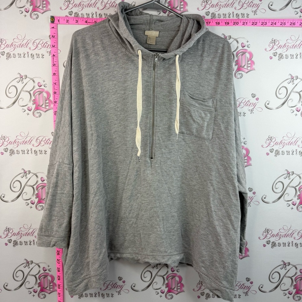 H&M sweater bat wing half zip white silver Light Gray Hooded Half-Zip Pullover